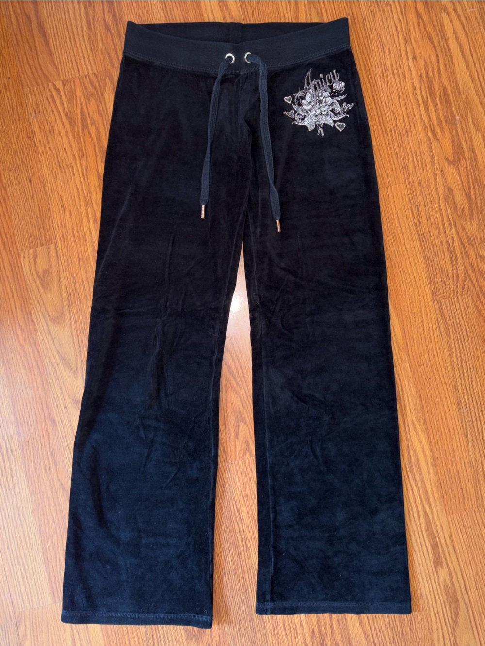 Vintage Juicy Couture-Y2K Black Velour Lounge Pants